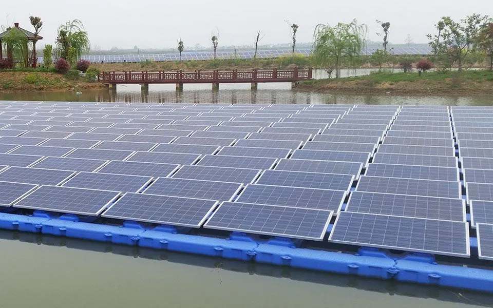 solar panel output on cloudy day